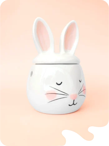 Brûle-parfum Bunny en céramique. Un diffuseur ultra mignon en forme de lapin, idéal pour parfumer votre intérieur avec des fondants ou huiles essentielles.
