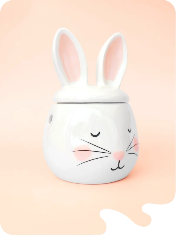 Brûle-parfum Bunny en céramique. Un diffuseur ultra mignon en forme de lapin, idéal pour parfumer votre intérieur avec des fondants ou huiles essentielles.